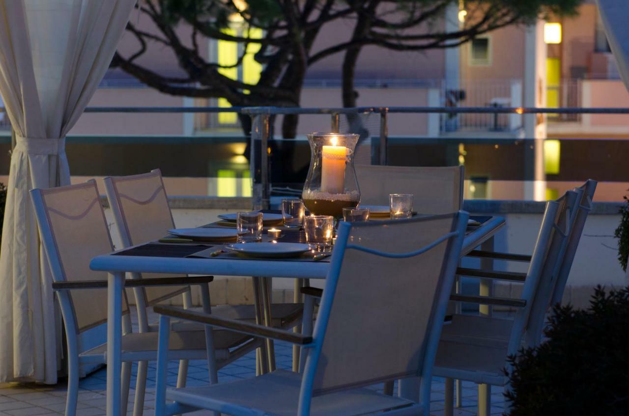 Dante 124 | Appartamenti A Riccione Extérieur photo