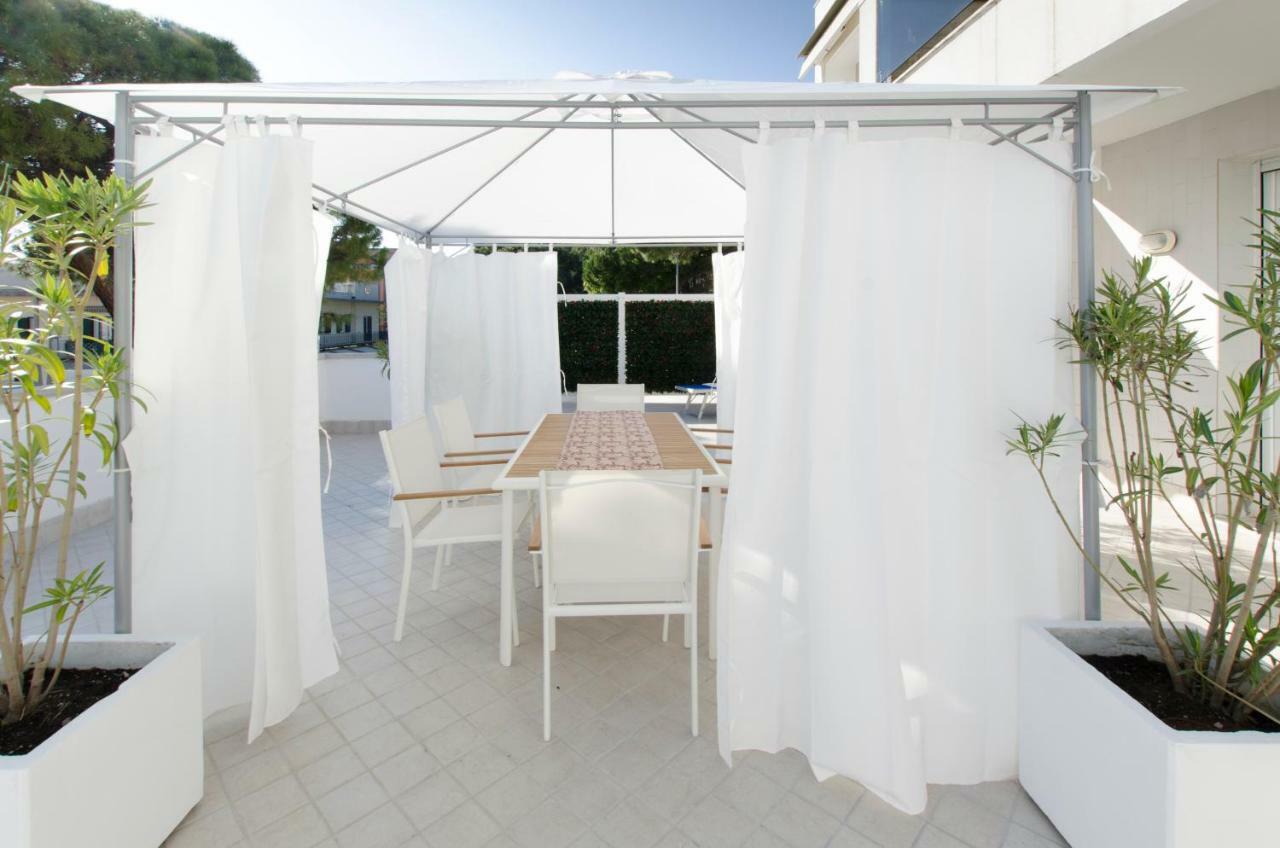 Dante 124 | Appartamenti A Riccione Extérieur photo